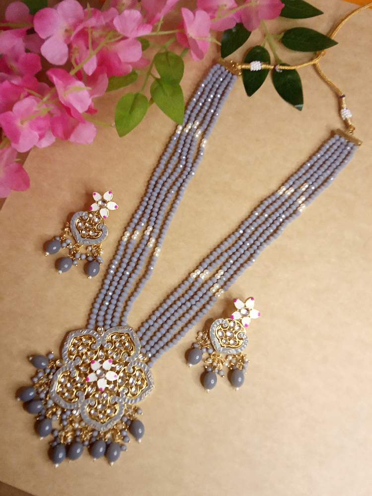 DEEPSHIKHAA GREY JEWELLERY SET