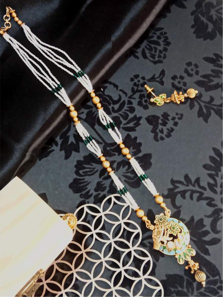 AKSHITAA GREEN JEWELLERY SET