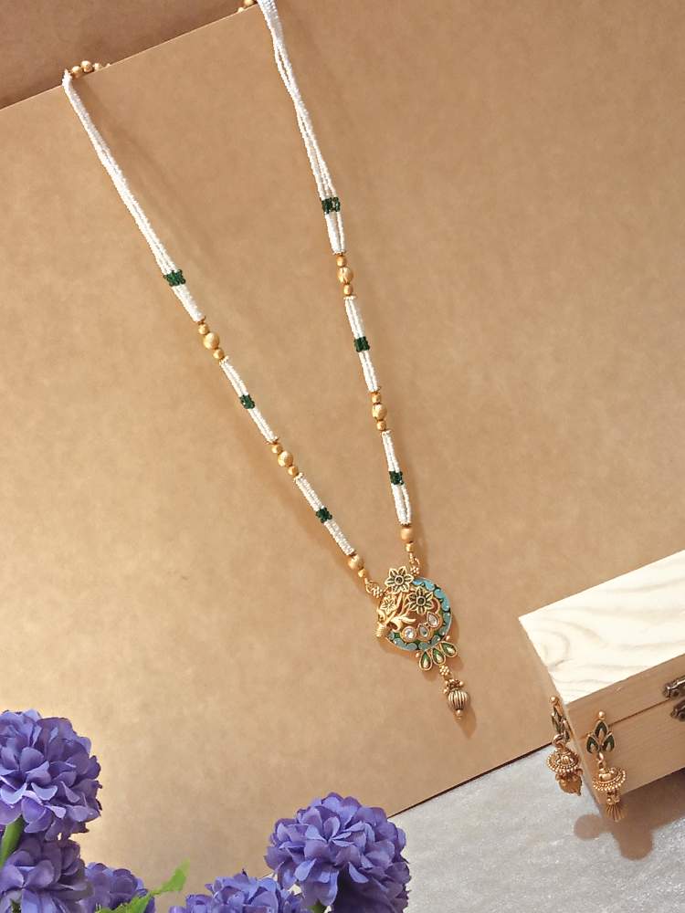 AKSHITAA GREEN JEWELLERY SET