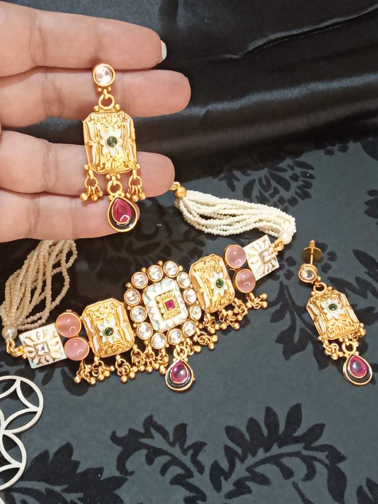 MADHUBAALAA PINK RUBY-RED JEWELLERY SET