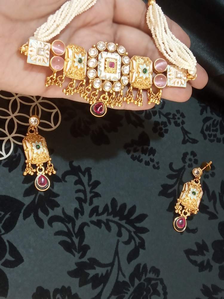 MADHUBAALAA PINK RUBY-RED JEWELLERY SET