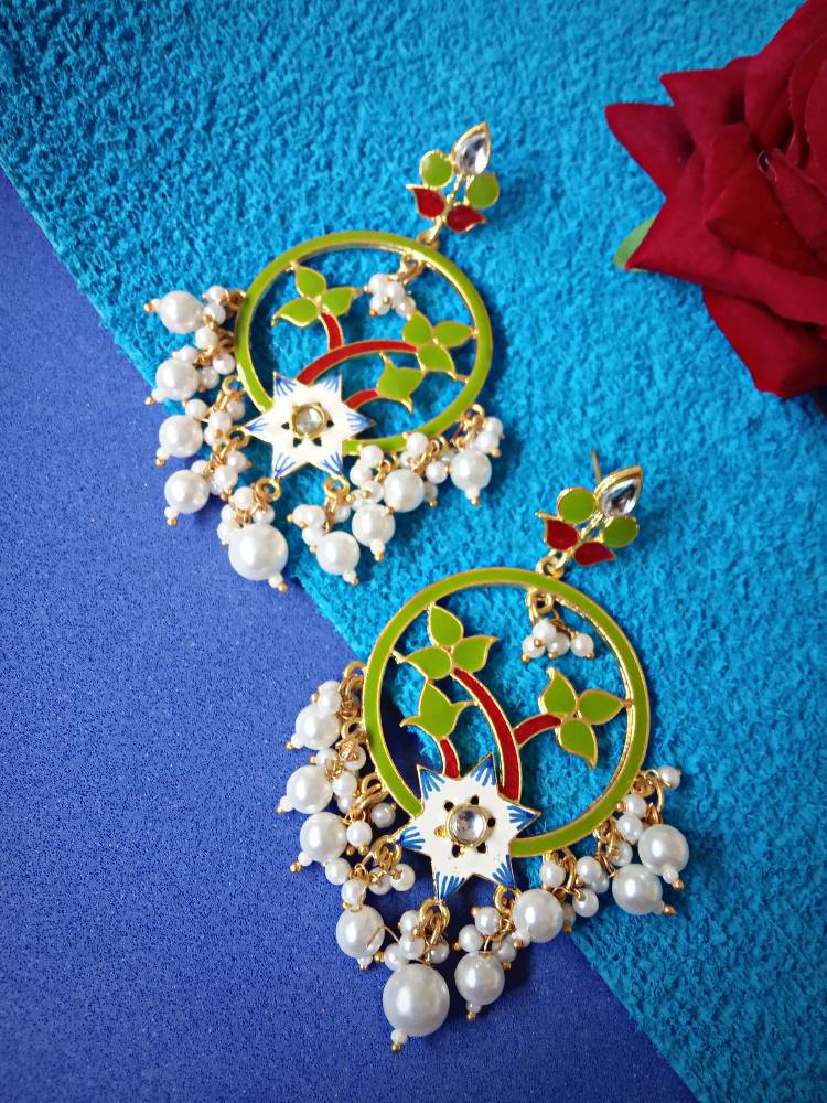 BAHAARAA GREEN RED DANGLERS