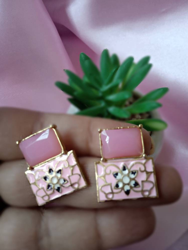 BLOSSOM PINK MINI STUDS