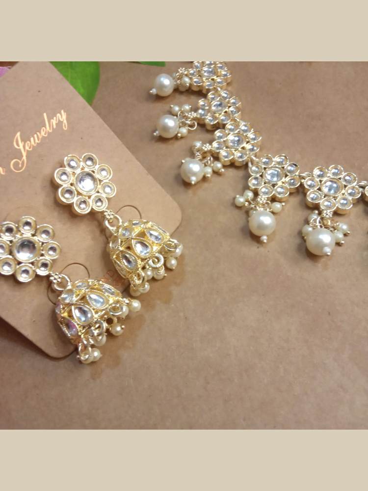 DARSHANAA IVORY JEWELLERY SET
