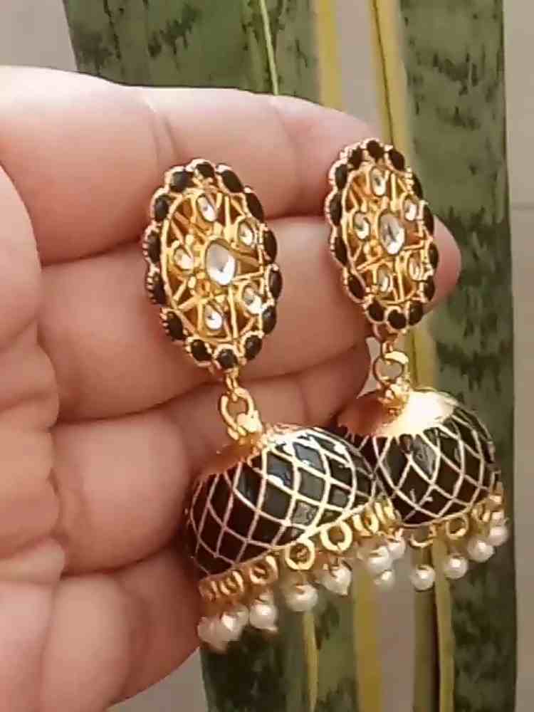 KAVITA BLACK JHUMKAS