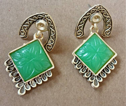 NAVEENA GREEN STUDS